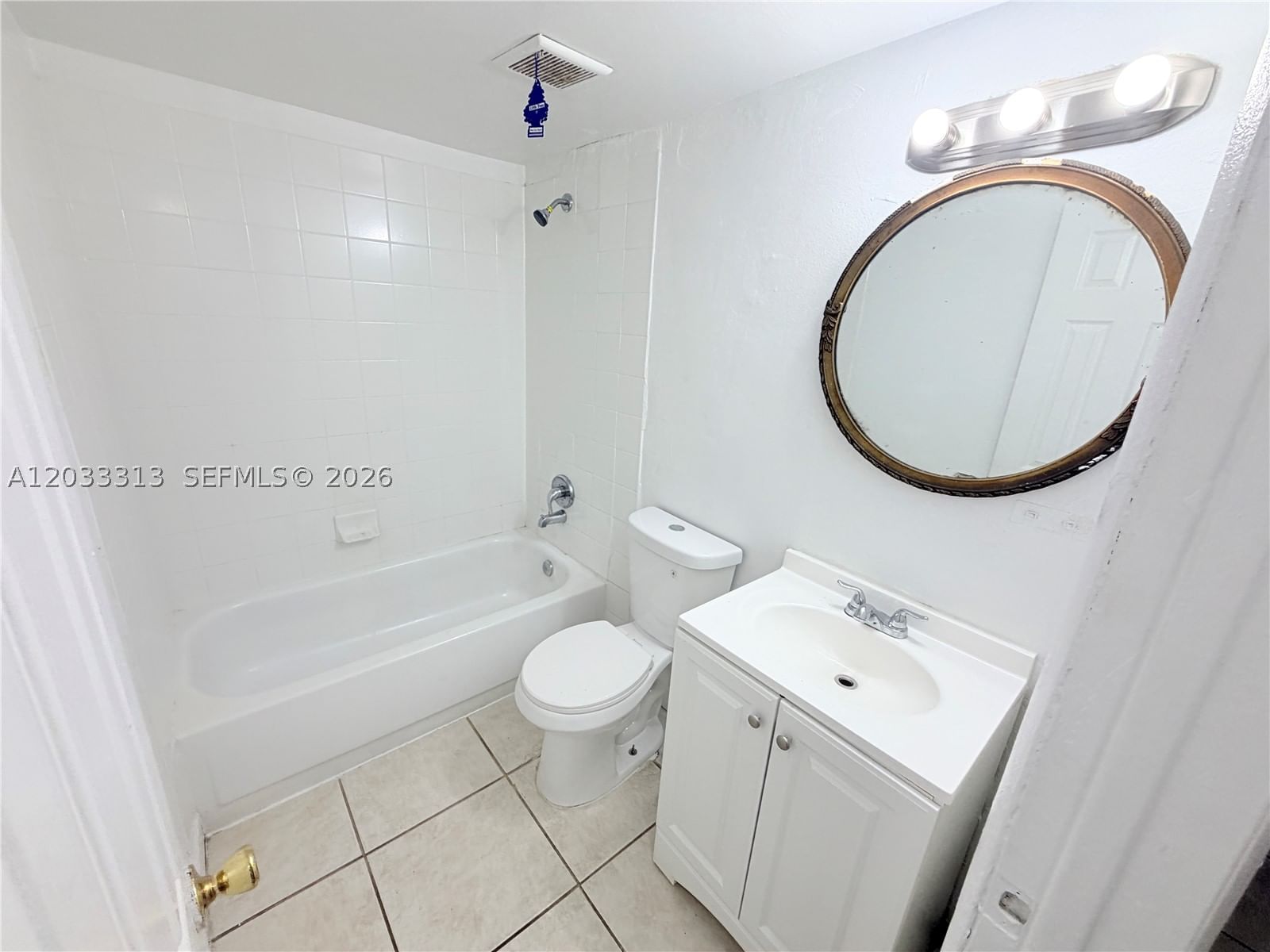 Real estate property located at 4160 21st St #124D, Broward, Calypso Cay Condo, Lauderhill, FL