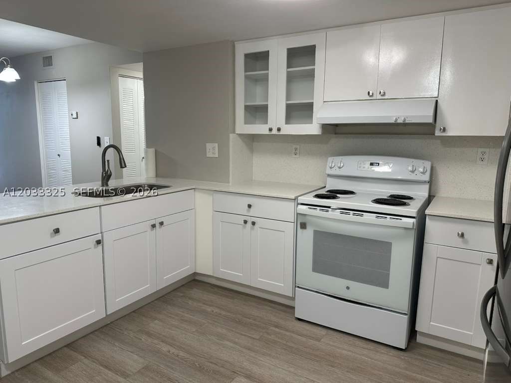 Real estate property located at 7832 Collins Ave #406, Miami-dade, Park Beach Club Condo, Miami Beach, FL