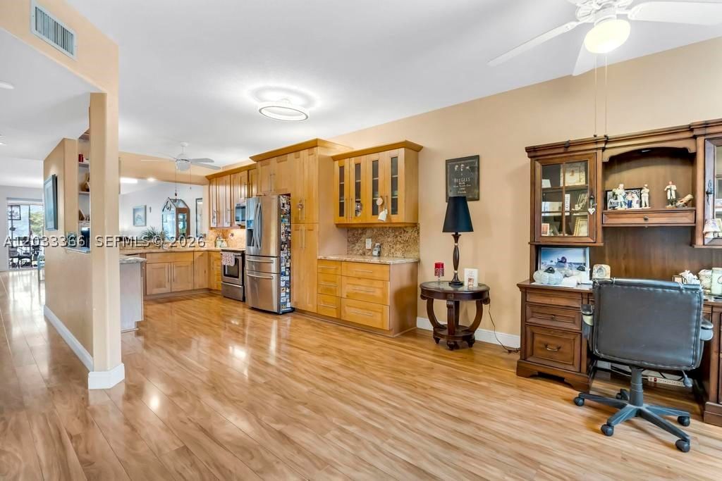 Real estate property located at 7727 Southampton Ter #202, Broward, Southampton Condominium F, Tamarac, FL