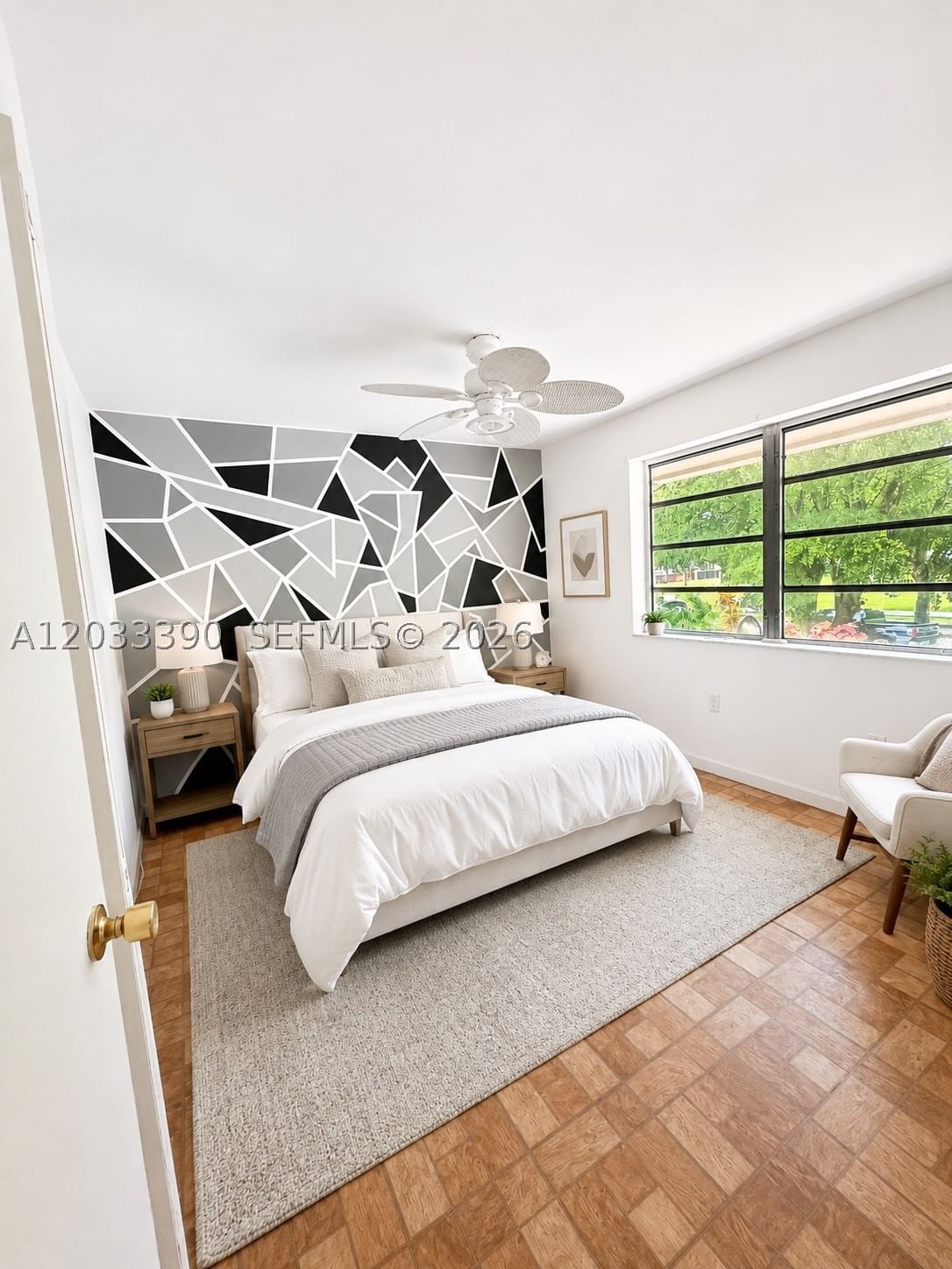 Real estate property located at 8480 154th Cir Ct #924, Miami-dade, Lake & Tennis Villas Ph 1, Miami, FL