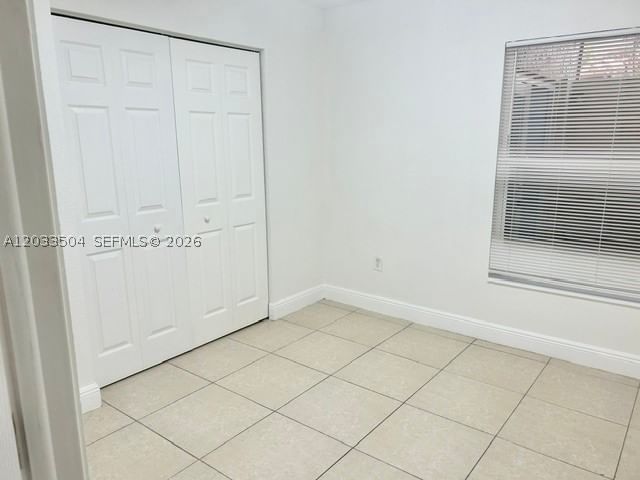 Real estate property located at 1095 135th Pl, Miami-dade, Tamiami Lakes Sec 6, Miami, FL