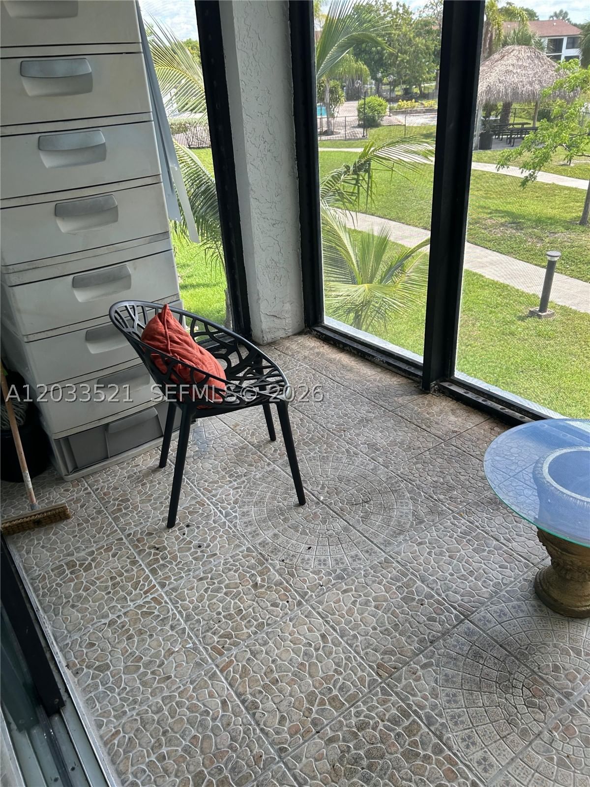 Real estate property located at 201 Lake Pointe Dr #203, Broward, Lake Pointe Condominium, Oakland Park, FL