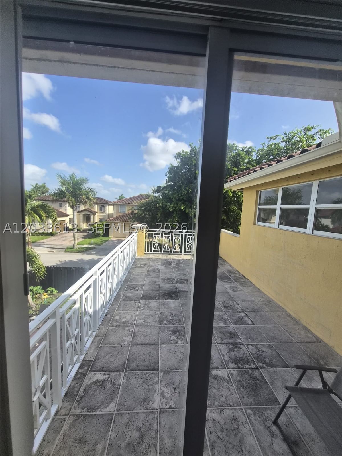 Real estate property located at 6743 163rd Pl, Miami-dade, Crestview Lakes, Miami, FL