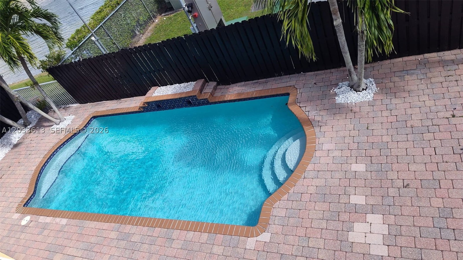 Real estate property located at 6743 163rd Pl, Miami-dade, Crestview Lakes, Miami, FL