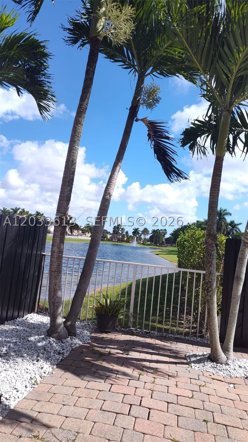 Real estate property located at 6743 163rd Pl, Miami-dade, Crestview Lakes, Miami, FL