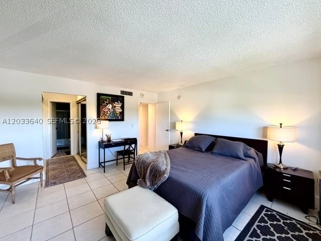 Real estate property located at 2450 135th St #704, Miami-dade, Waterside Towers Condo, North Miami, FL