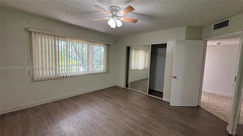 Real estate property located at 1200 137th Ave #211E, Broward, Suffolk At Century Villag, Pembroke Pines, FL