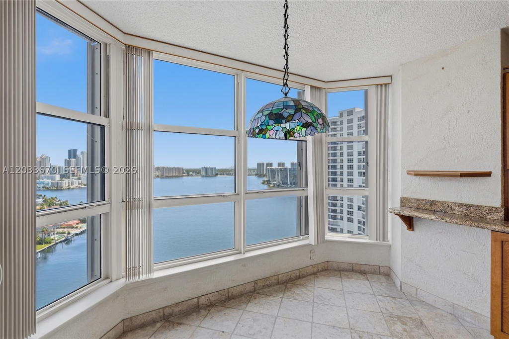 Real estate property located at 19195 36th Ct #2410, Miami-dade, Mystic Pointe Condo No Tw, Aventura, FL