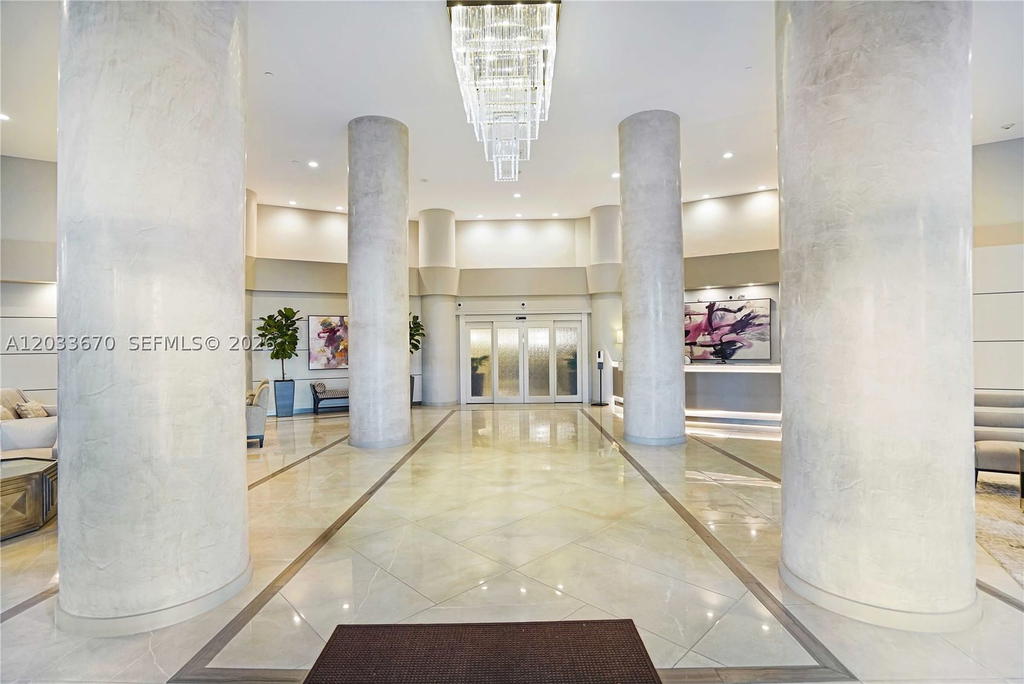 Real estate property located at 19195 36th Ct #2410, Miami-dade, Mystic Pointe Condo No Tw, Aventura, FL