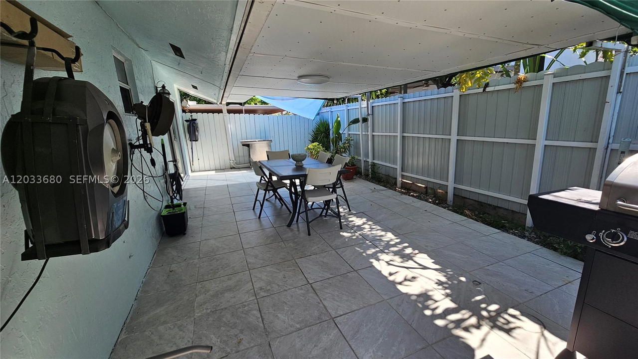 Real estate property located at 5227 24th Way #2-A, Miami-dade, Westpark Villas Condo, Hialeah, FL