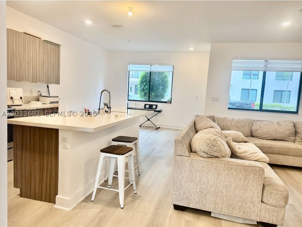 Real estate property located at 4700 84th Ave #15, Miami-dade, Urbana At The Residences, Doral, FL