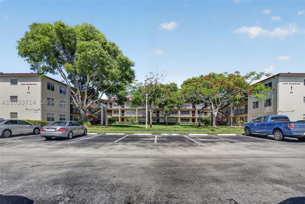 Real estate property located at 151 135th Ter #314T, Broward, New Hampton At Century Iv, Pembroke Pines, FL