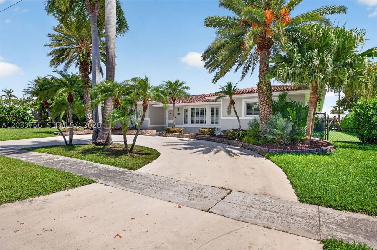 Real estate property located at 313 6th St, Broward, Marie Villa Amen Plat, Dania Beach, FL