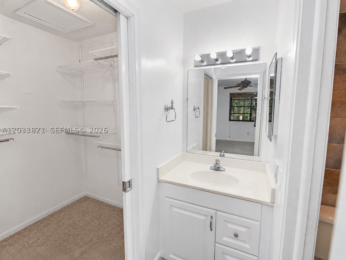 Real estate property located at 7935 86th St #823, Miami-dade, Kings Creek West Condo Bl, Miami, FL