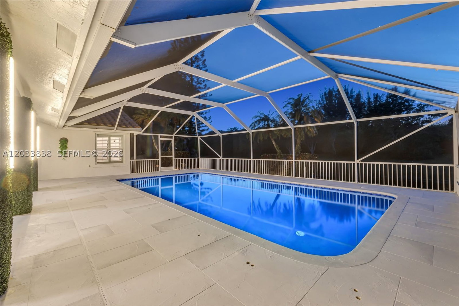 Real estate property located at 11834 Island Lakes Ln, Palm Beach, Island Lakes Sec 1 3, Boca Raton, FL