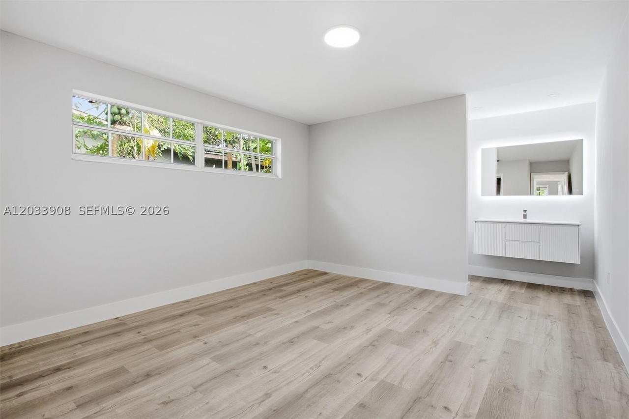 Real estate property located at 6600 26th St, Broward, Sunrise Golf Village Sec, Sunrise, FL