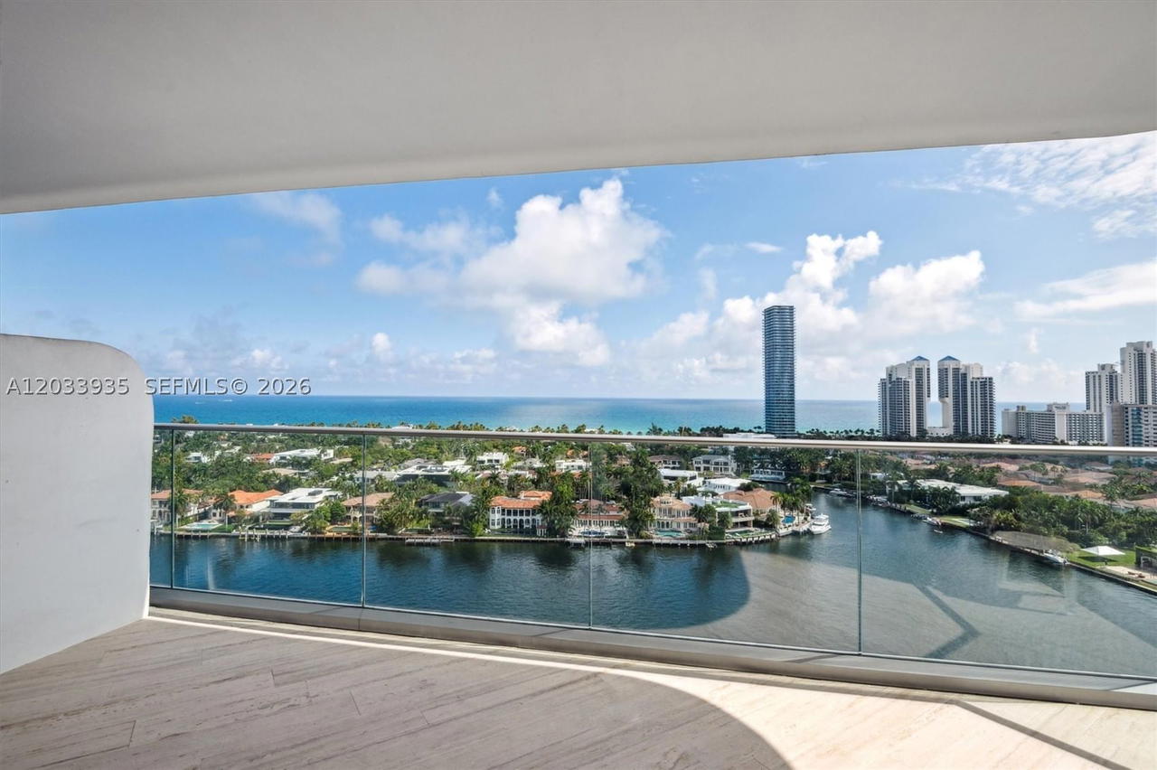 Real estate property located at 19707 Turnberry Way #20H, Miami-dade, Turnberry Isle Condo, Aventura, FL