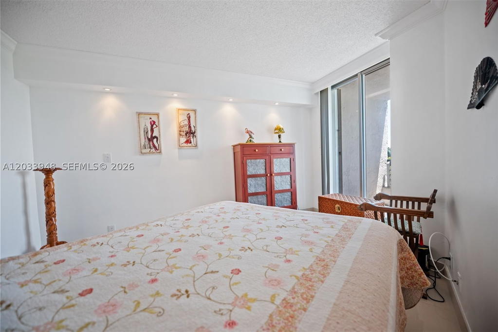 Real estate property located at 19101 36th Ct #504, Miami-dade, Mystic Pointe Condo No Th, Aventura, FL