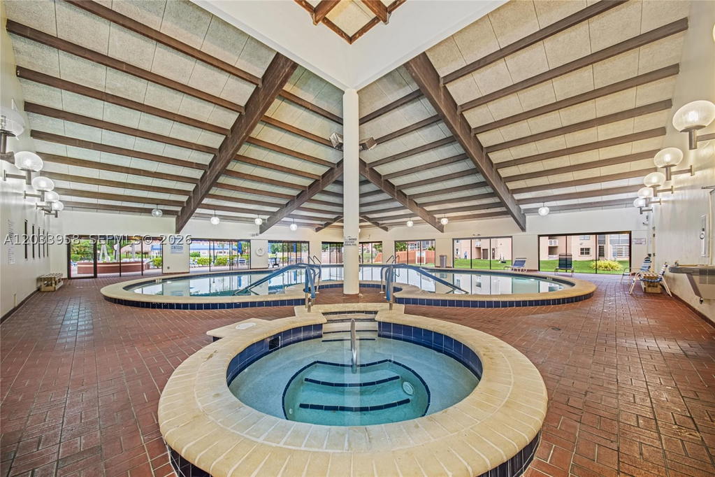 Real estate property located at 8951 Sunrise Lakes Blvd #301, Broward, Sunrise Lakes 87 Condo, Sunrise, FL