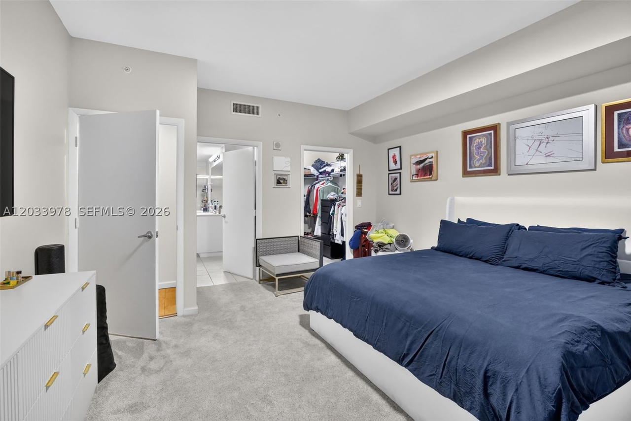 Real estate property located at 3340 190th St #402, Miami-dade, Aventura Marina Condo Num, Aventura, FL