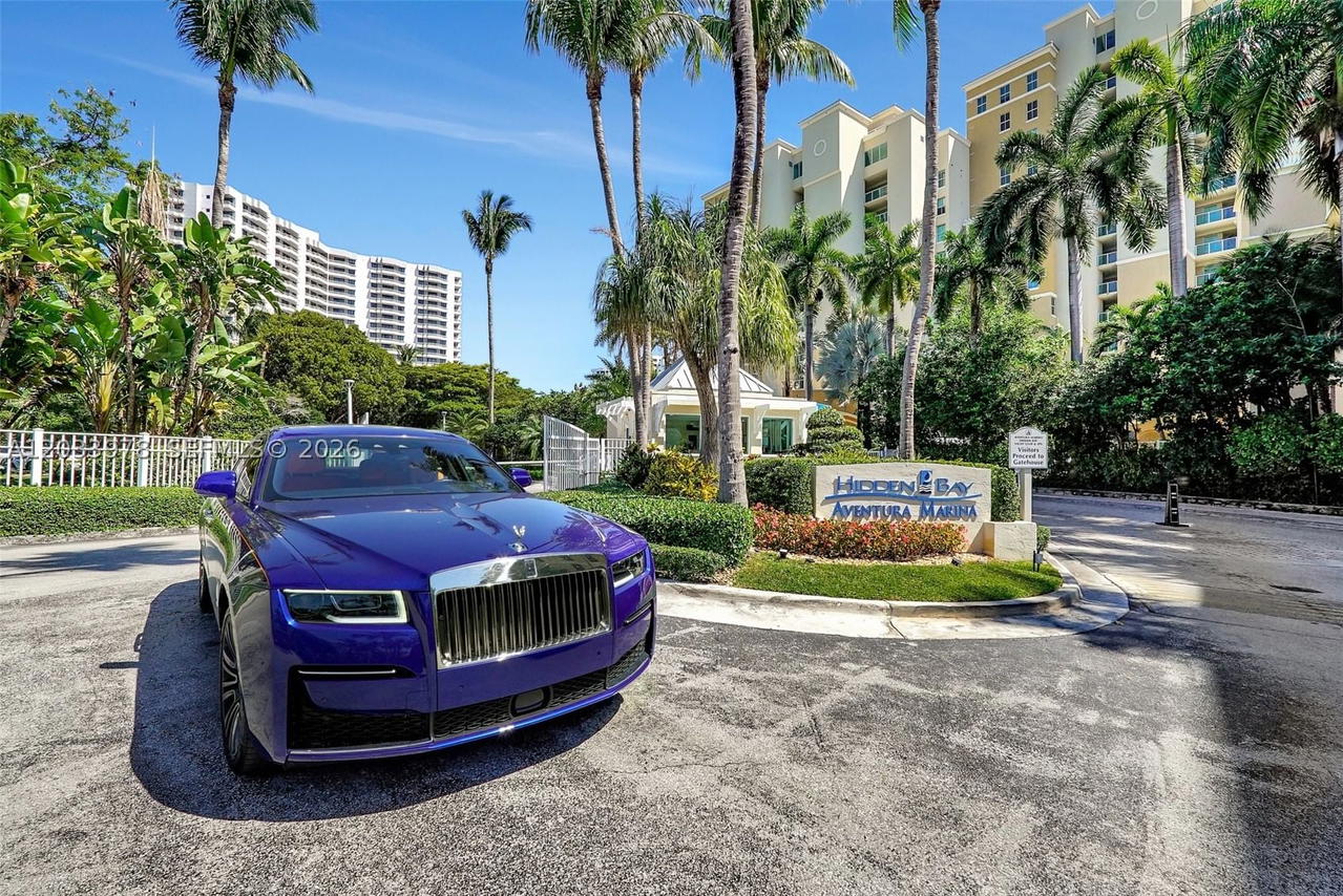 Real estate property located at 3340 190th St #402, Miami-dade, Aventura Marina Condo Num, Aventura, FL