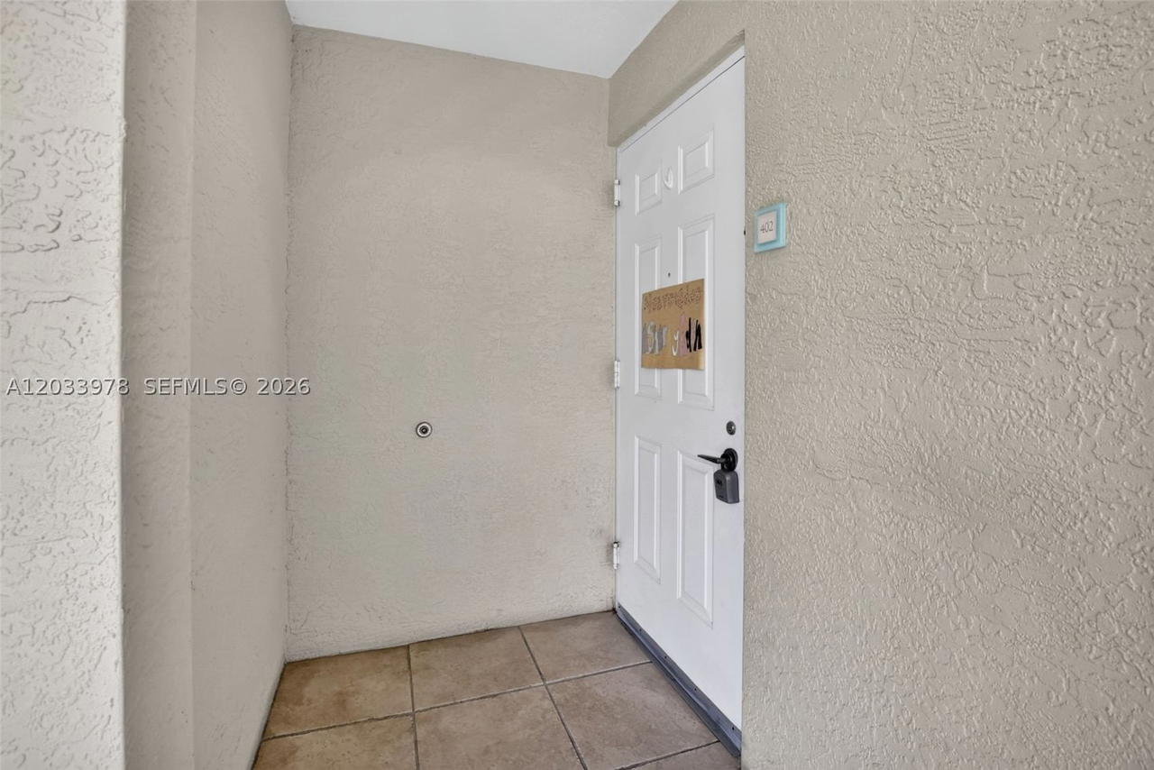 Real estate property located at 3340 190th St #402, Miami-dade, Aventura Marina Condo Num, Aventura, FL