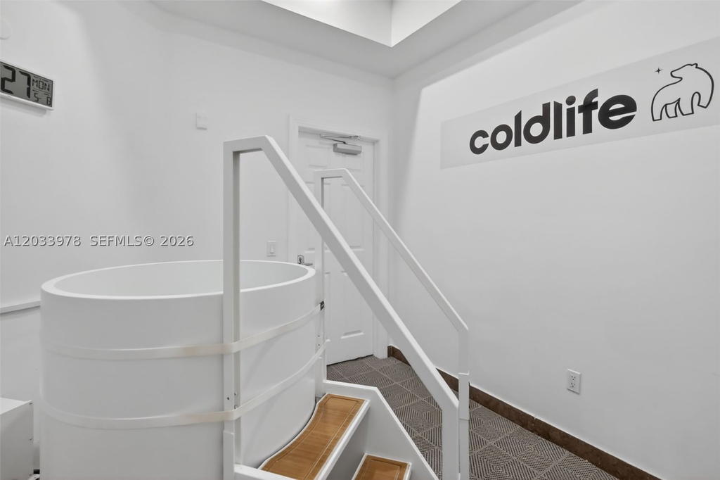 Real estate property located at 3340 190th St #402, Miami-dade, Aventura Marina Condo Num, Aventura, FL