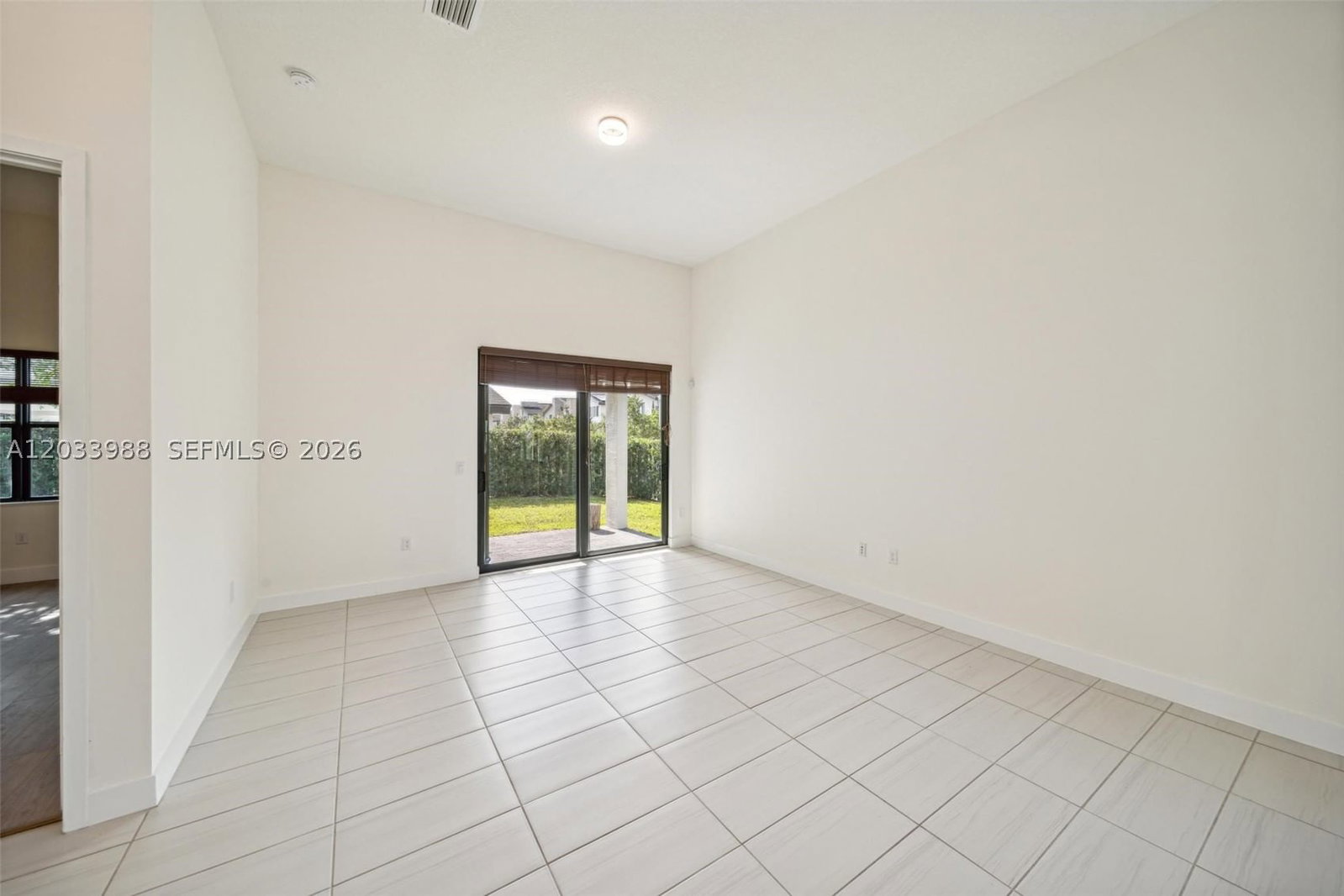 Real estate property located at 7635 103rd Pl, Miami-dade, Grand Bay South Estates, Doral, FL