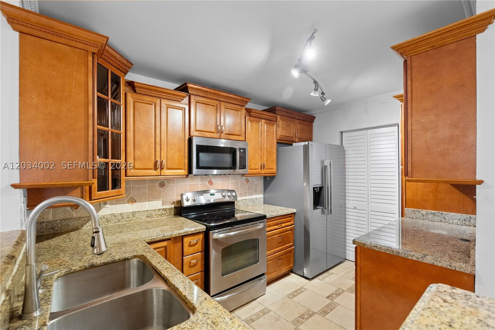 Real estate property located at 11229 Atlantic Blvd #108, Broward, Atlantic Springs Condo, Coral Springs, FL