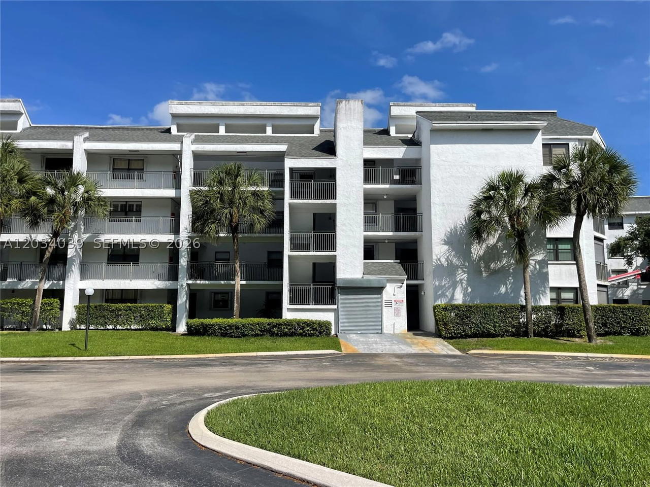 Real estate property located at 16171 Blatt Blvd #212, Broward, Fairways At Bonaventure C, Weston, FL