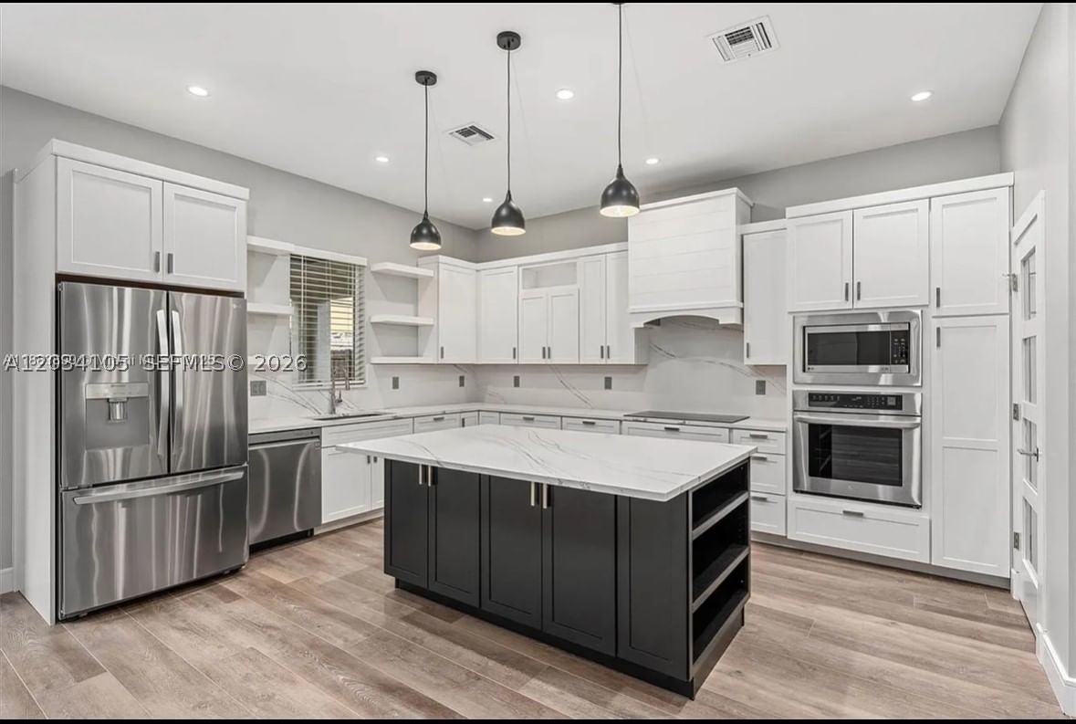 Real estate property located at 2431 20th Ave, Broward, Hillsboro Isles, Lighthouse Point, FL