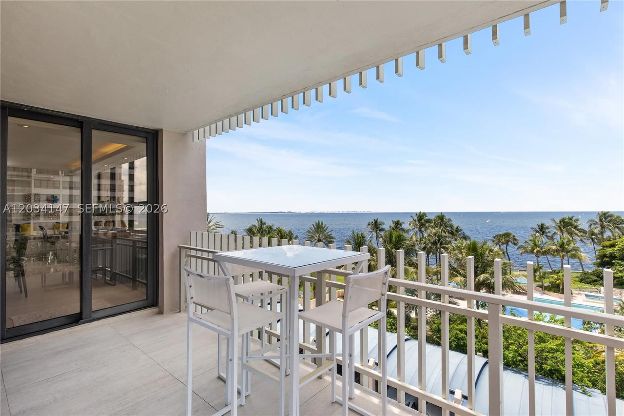 Real estate property located at 3 Grove Isle Dr C502, Miami-dade, Grove Isle Condo, Miami, FL