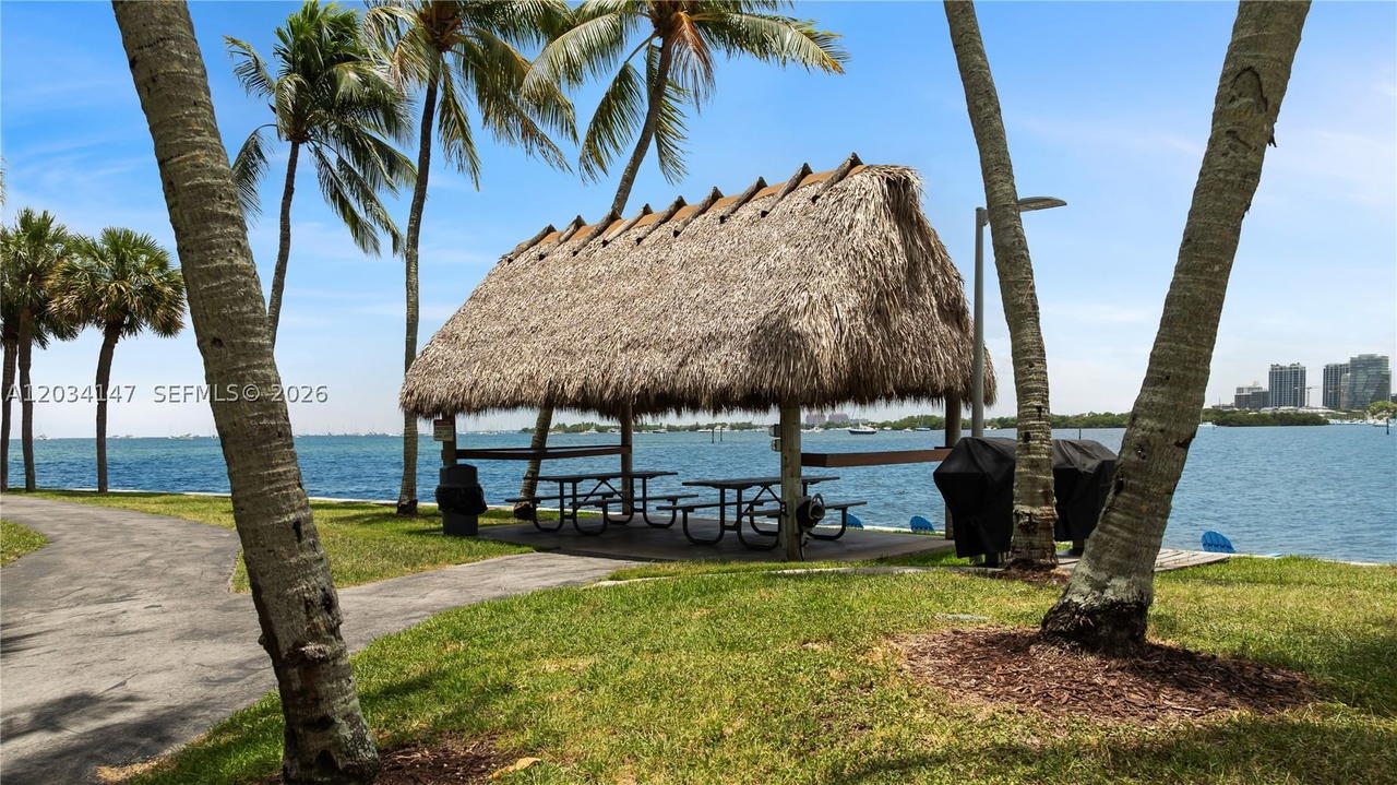 Real estate property located at 3 Grove Isle Dr C502, Miami-dade, Grove Isle Condo, Miami, FL