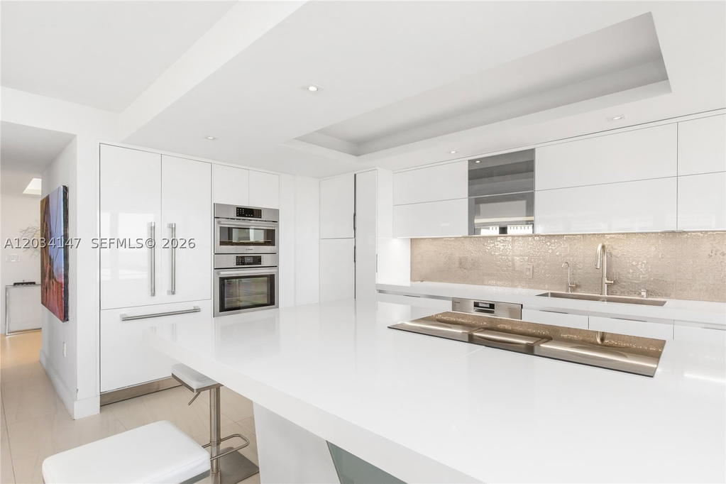 Real estate property located at 3 Grove Isle Dr C502, Miami-dade, Grove Isle Condo, Miami, FL