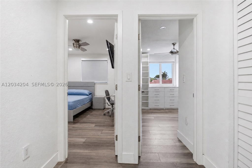 Real estate property located at 7315 158th Ave, Miami-dade, Weitzer Lago Mar Homes, Miami, FL