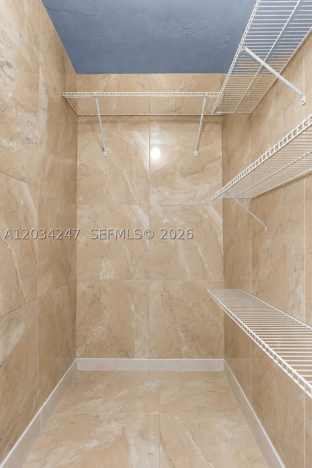 Real estate property located at 1820 James Ave #2F, Miami-dade, 1820 James Ave Condo, Miami Beach, FL