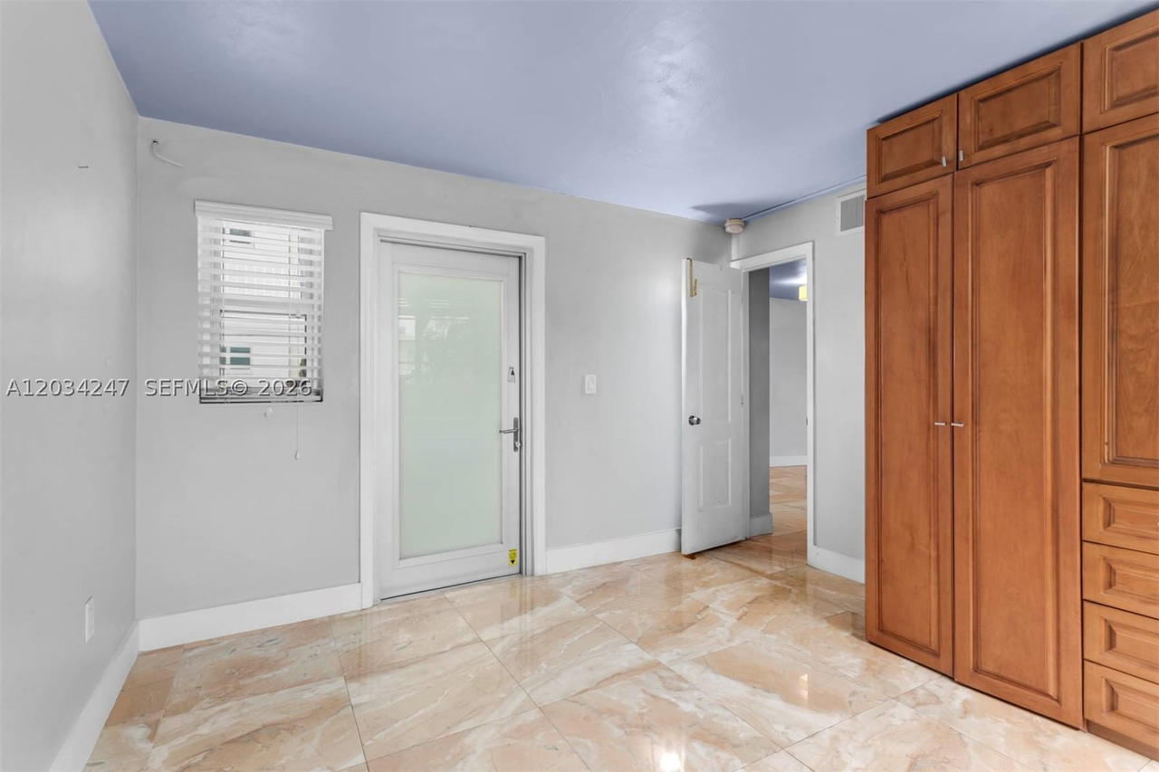 Real estate property located at 1820 James Ave #2F, Miami-dade, 1820 James Ave Condo, Miami Beach, FL