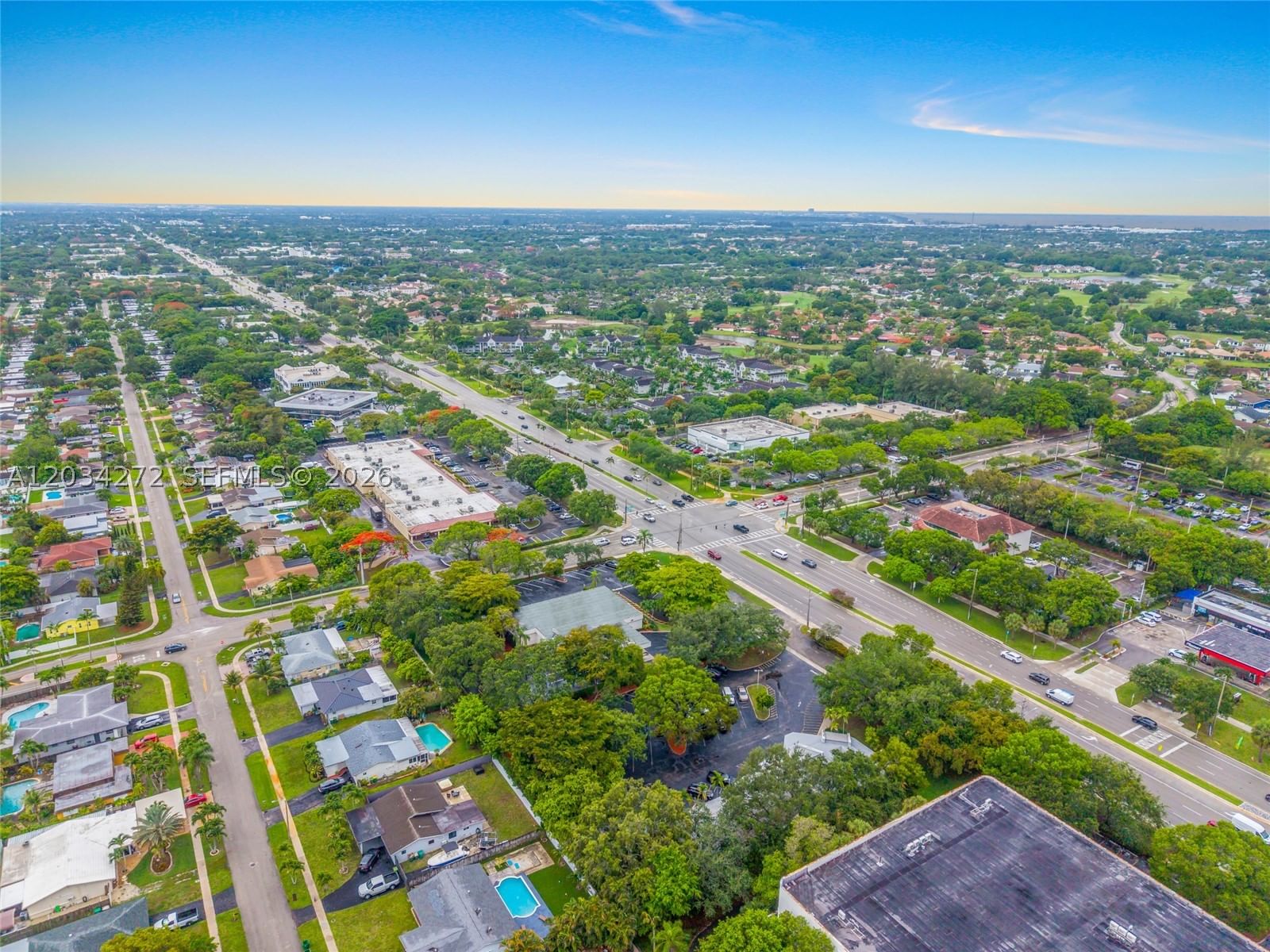 Real estate property located at 8200 University Dr, Broward, Lyons Commercial Sub No 3, Tamarac, FL
