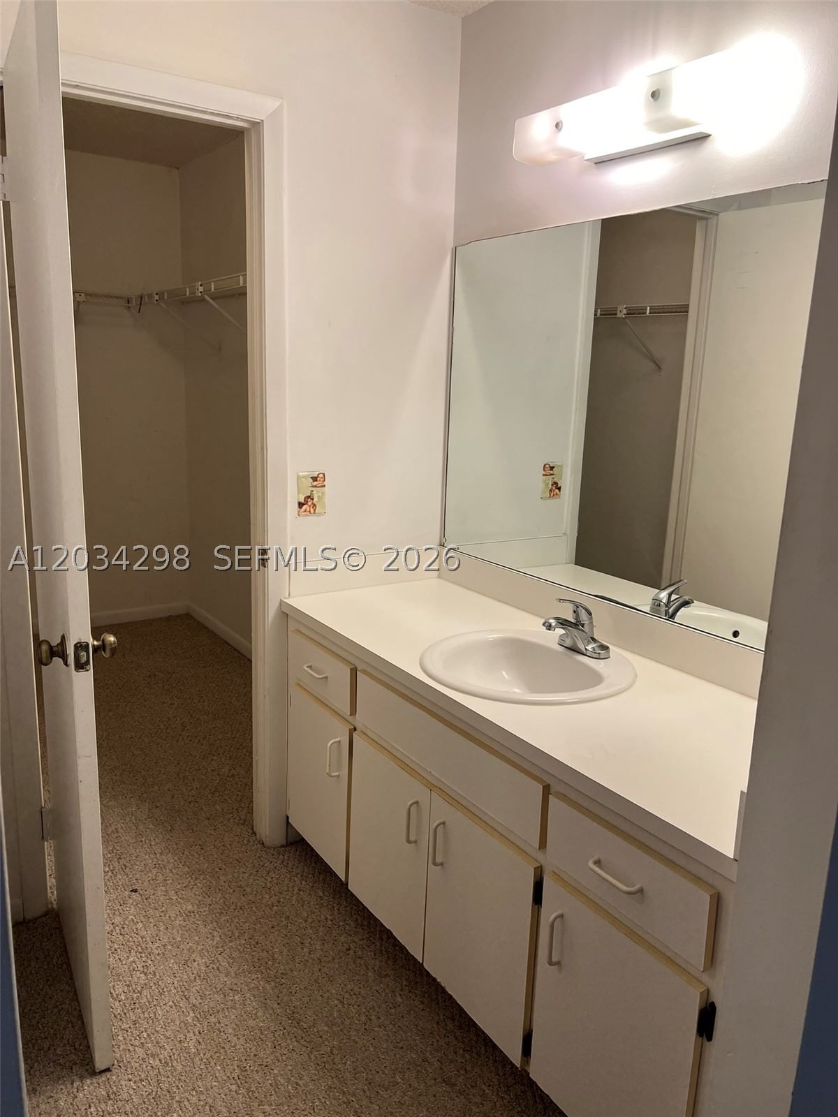 Real estate property located at 9710 Hammocks Blvd #204-31, Miami-dade, Banyan Tree Six Condo, Miami, FL