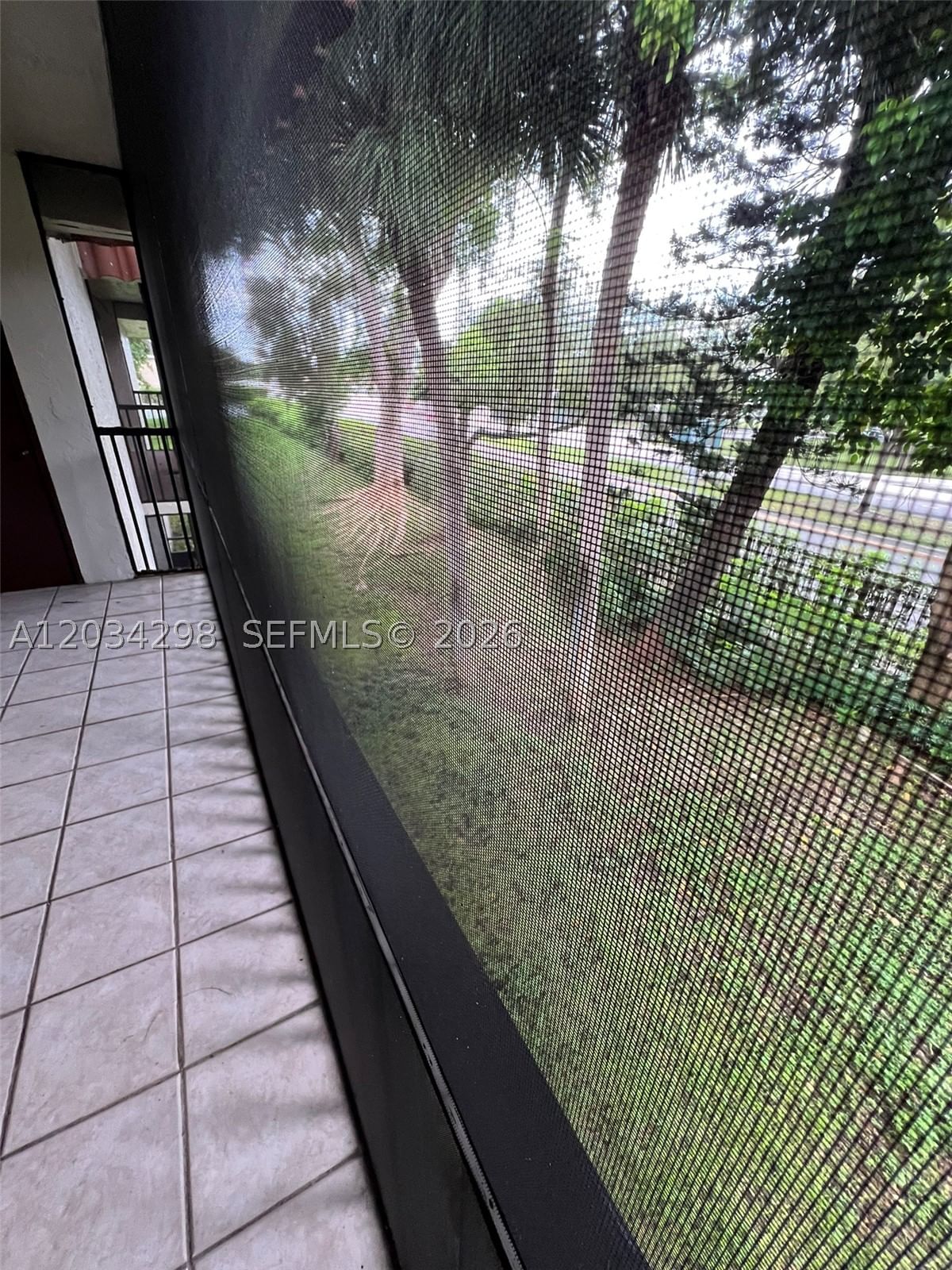 Real estate property located at 9710 Hammocks Blvd #204-31, Miami-dade, Banyan Tree Six Condo, Miami, FL
