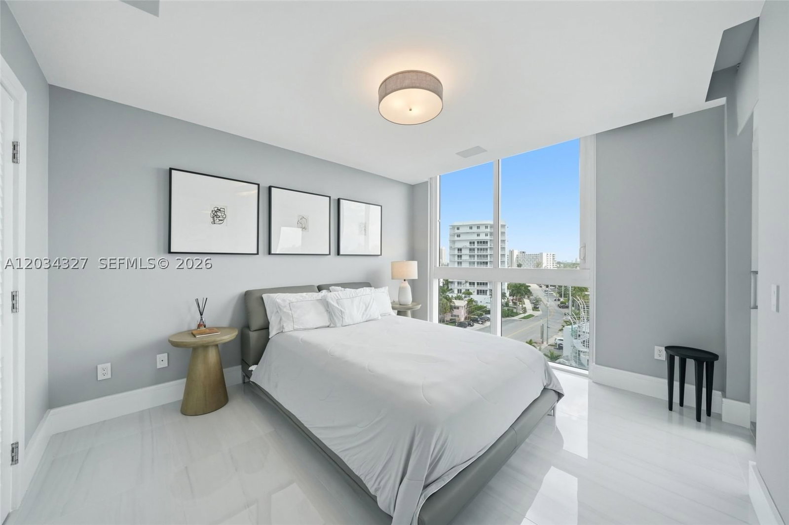 Real estate property located at 715 Bayshore Dr #705, Broward, La Rive Condo, Fort Lauderdale, FL