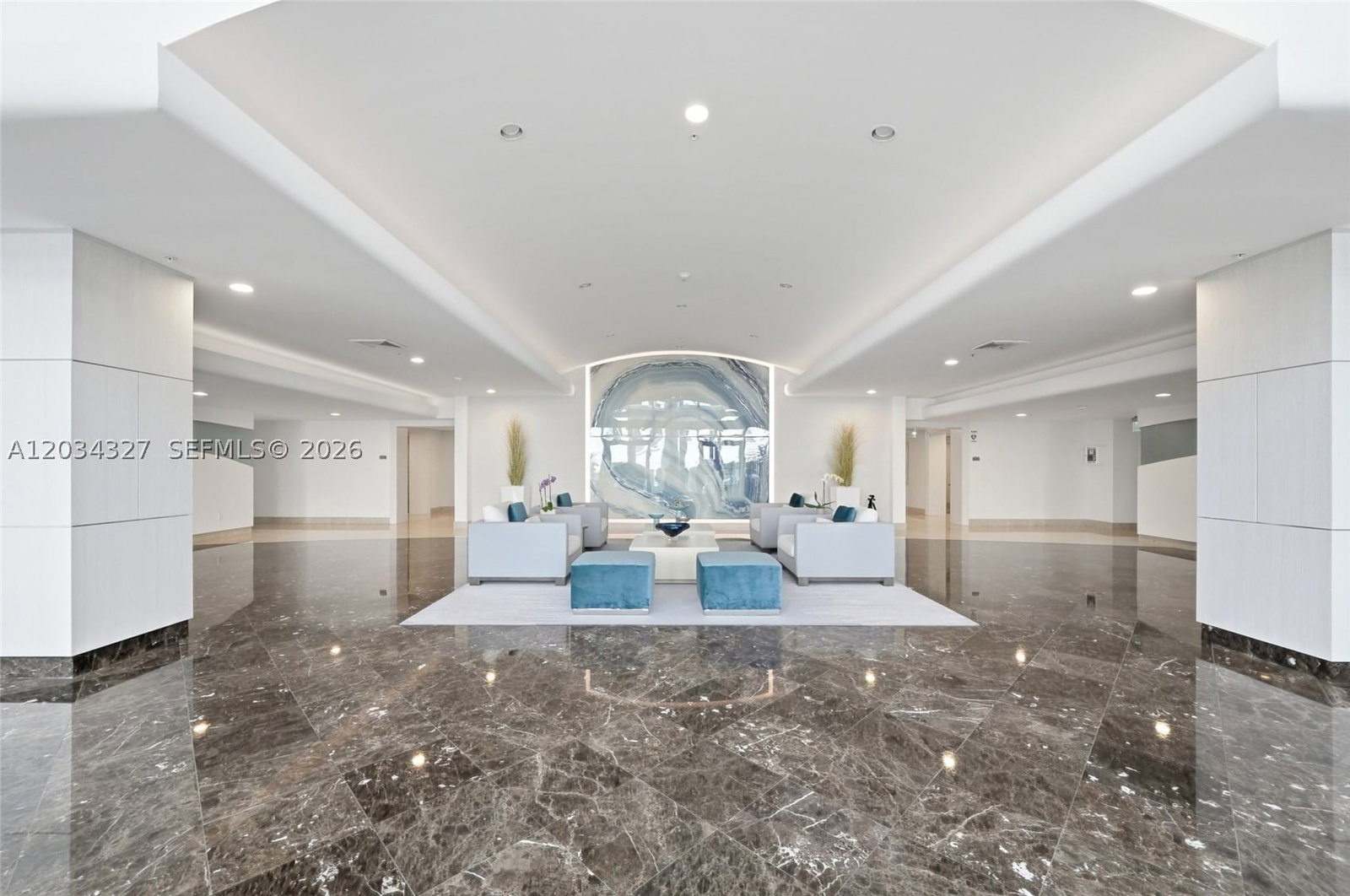 Real estate property located at 715 Bayshore Dr #705, Broward, La Rive Condo, Fort Lauderdale, FL