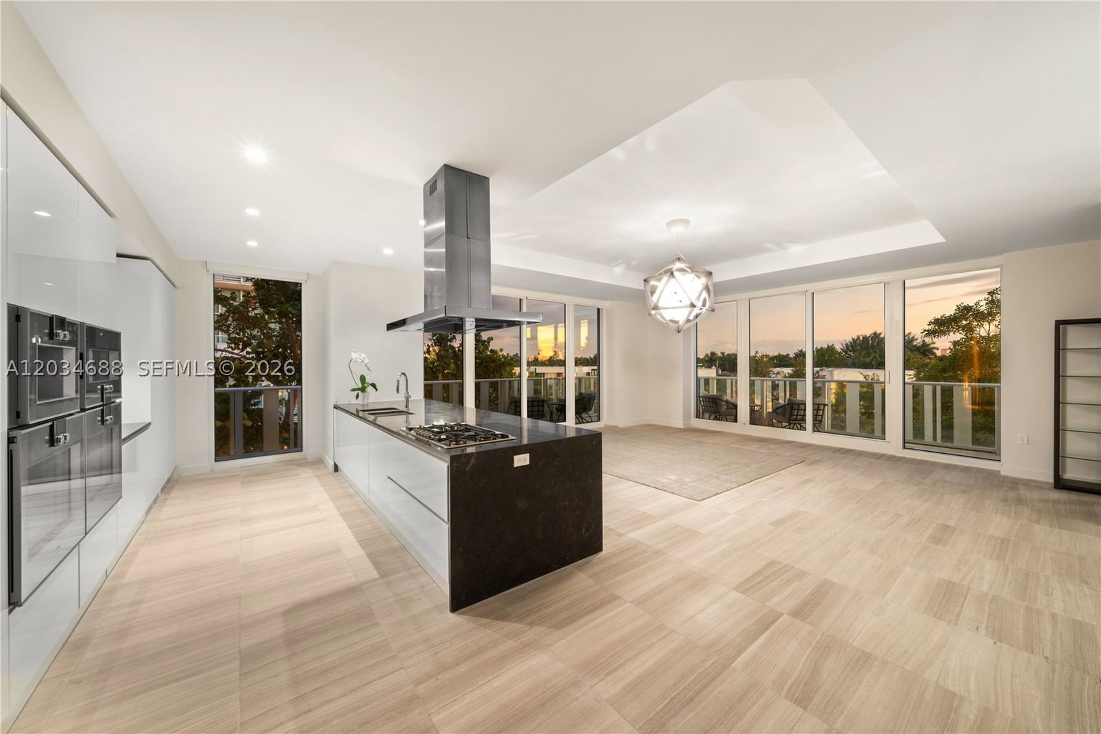 Real estate property located at 4701 Meridian Ave #315, Miami-dade, 4701 North Meridian Condo, Miami Beach, FL