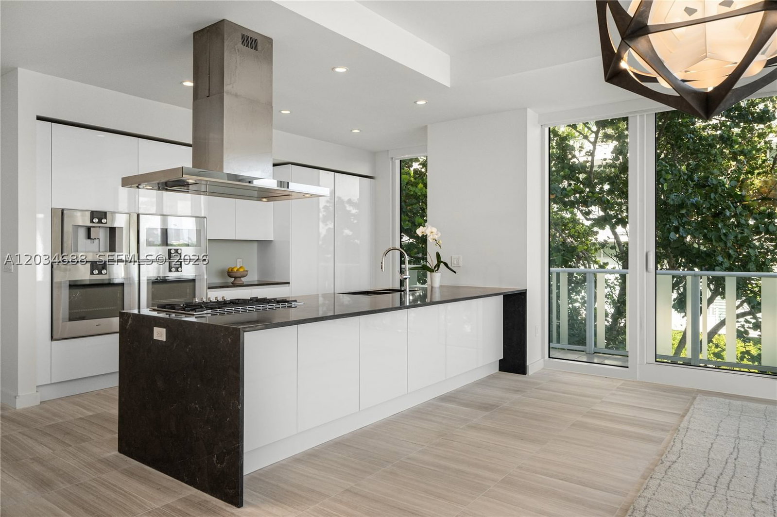 Real estate property located at 4701 Meridian Ave #315, Miami-dade, 4701 North Meridian Condo, Miami Beach, FL
