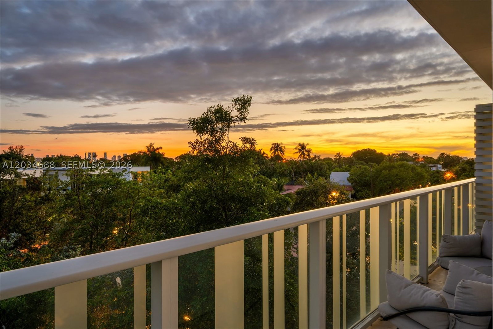 Real estate property located at 4701 Meridian Ave #315, Miami-dade, 4701 North Meridian Condo, Miami Beach, FL