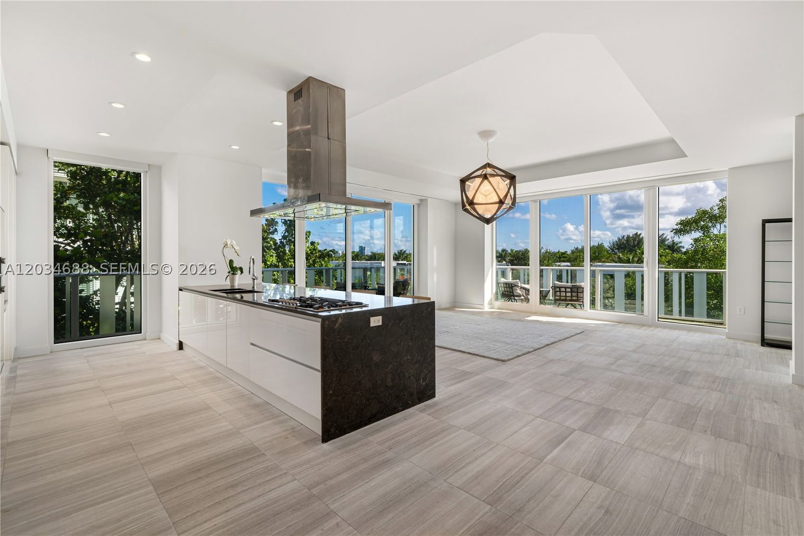 Real estate property located at 4701 Meridian Ave #315, Miami-dade, 4701 North Meridian Condo, Miami Beach, FL