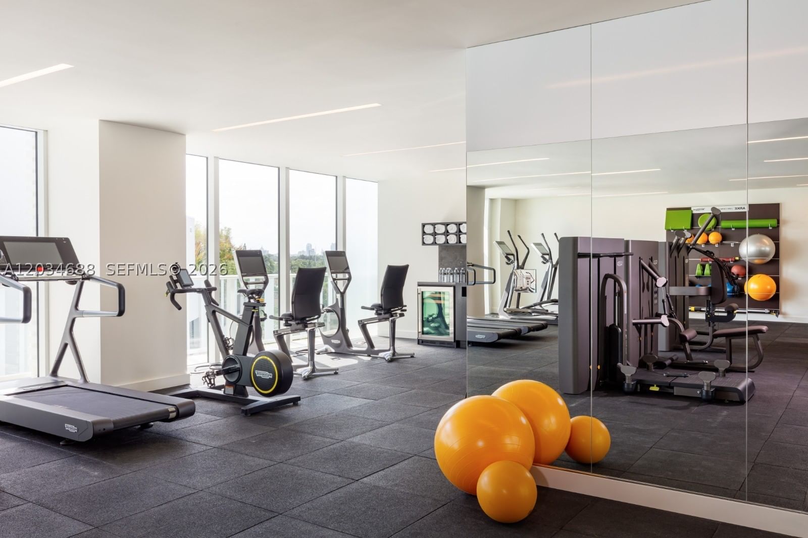 Real estate property located at 4701 Meridian Ave #315, Miami-dade, 4701 North Meridian Condo, Miami Beach, FL