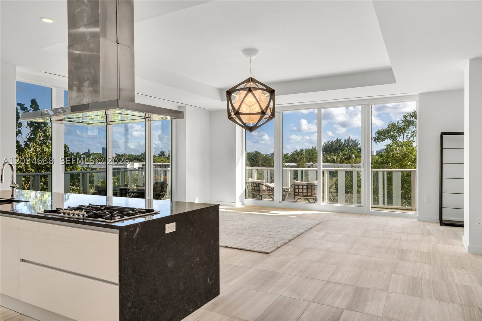 Real estate property located at 4701 Meridian Ave #315, Miami-dade, 4701 North Meridian Condo, Miami Beach, FL