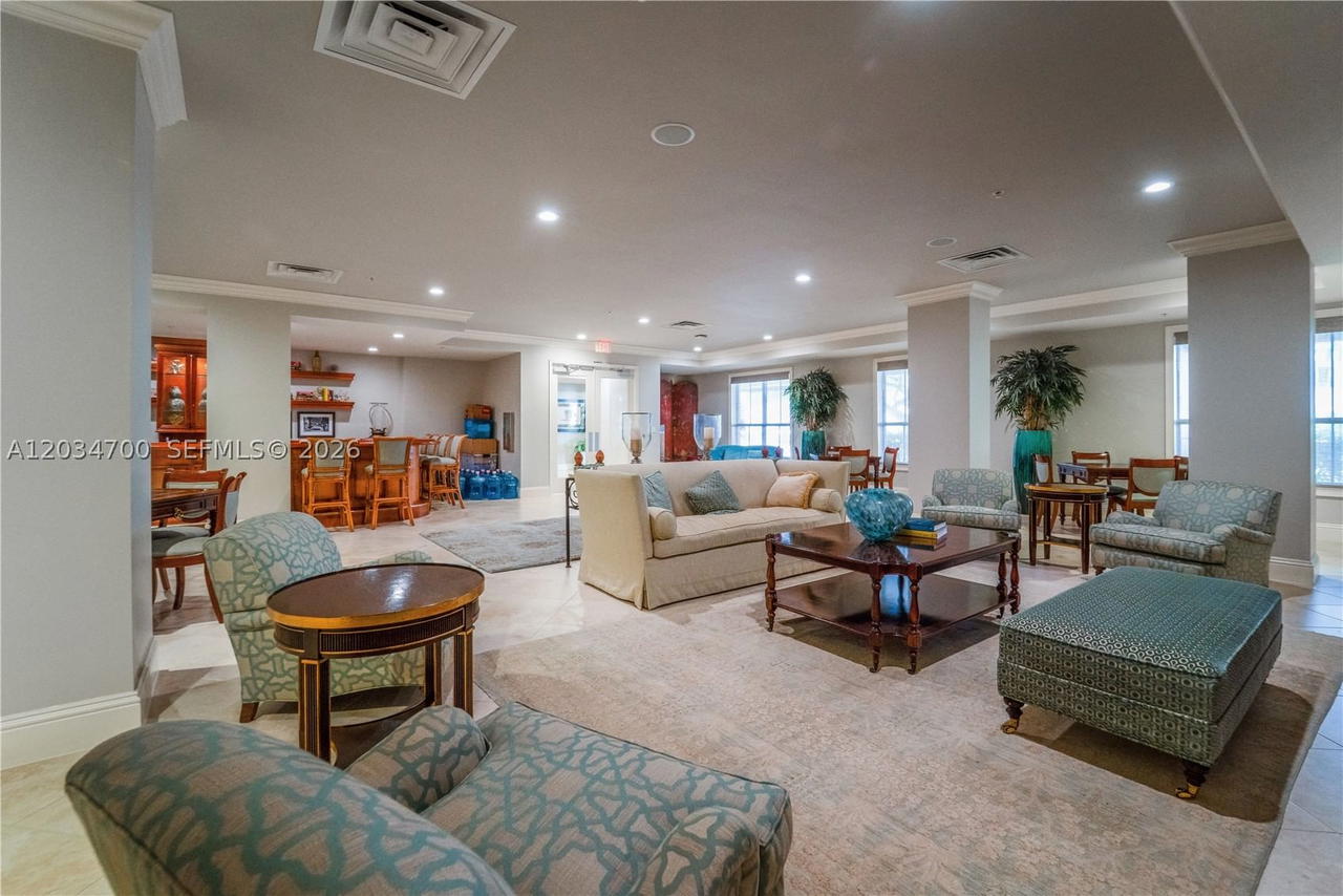 Real estate property located at 100 Andalusia Ave #410, Miami-dade, Andalusia Condo Residence, Coral Gables, FL