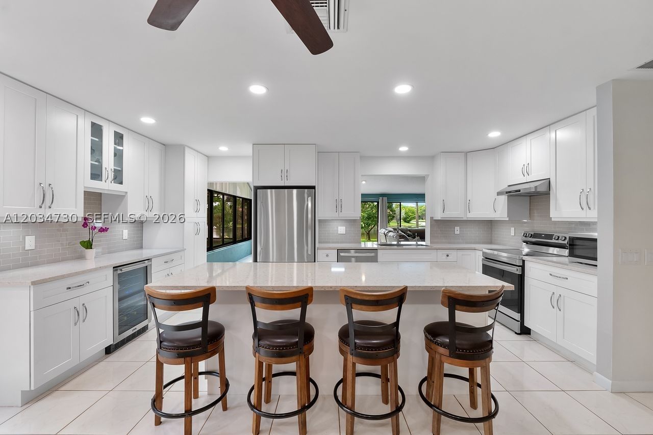 Real estate property located at 2073 Montpeliar, Broward, Country Isles Patio Homes, Weston, FL